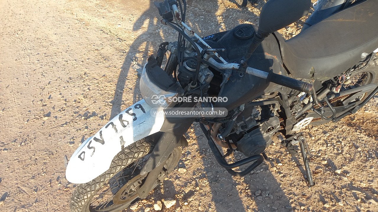 Foto 9 de 13: YAMAHA - XT 660R 2011/2012
