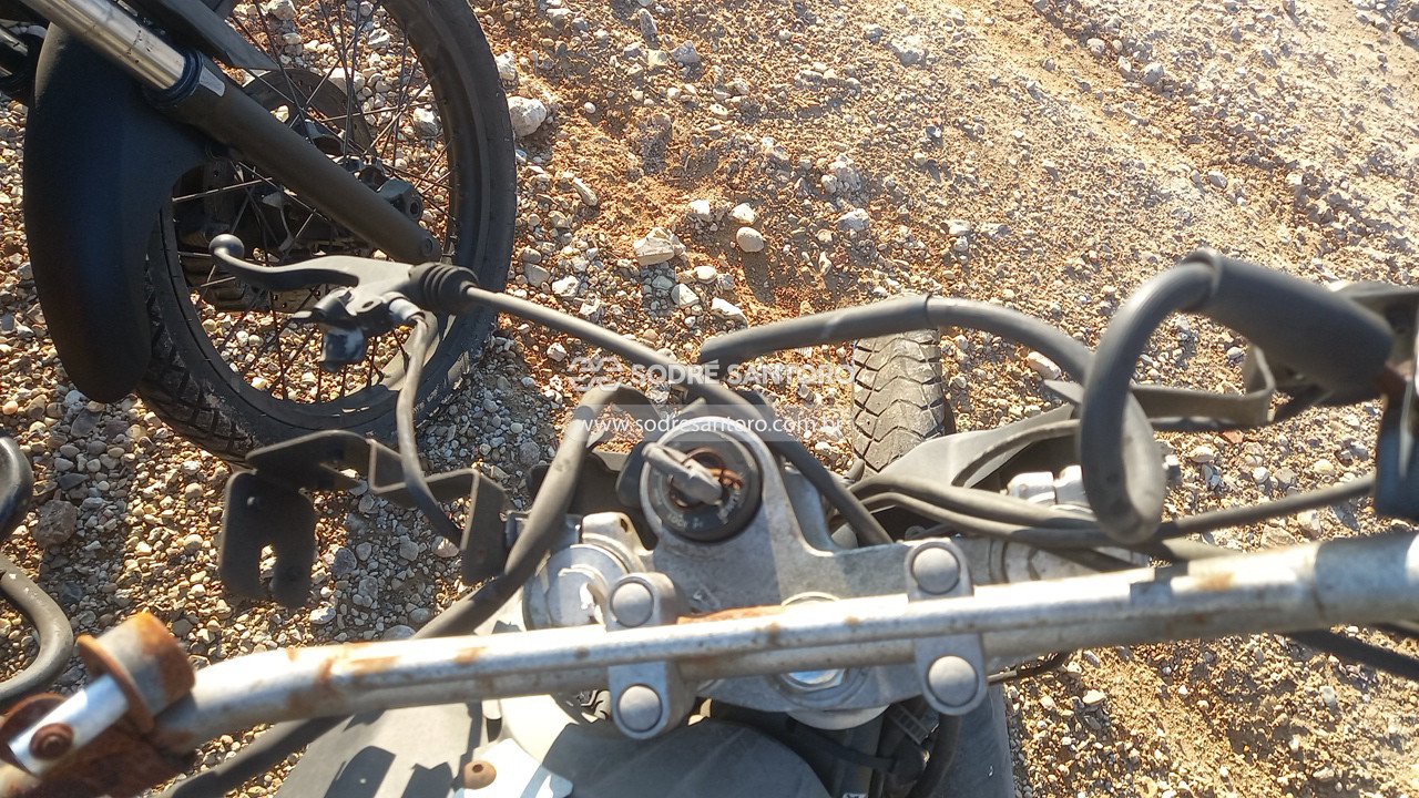 Foto 7 de 13: YAMAHA - XT 660R 2011/2012