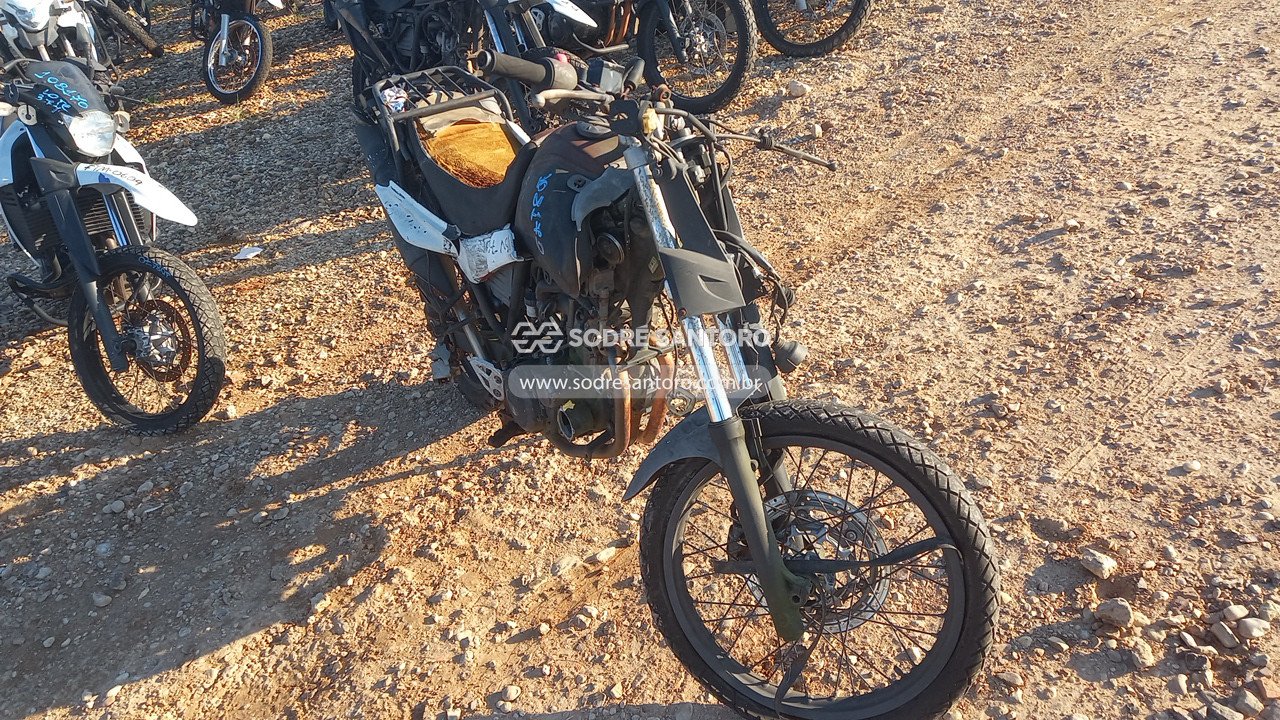 Foto 11 de 13: YAMAHA - XT 660R 2011/2012