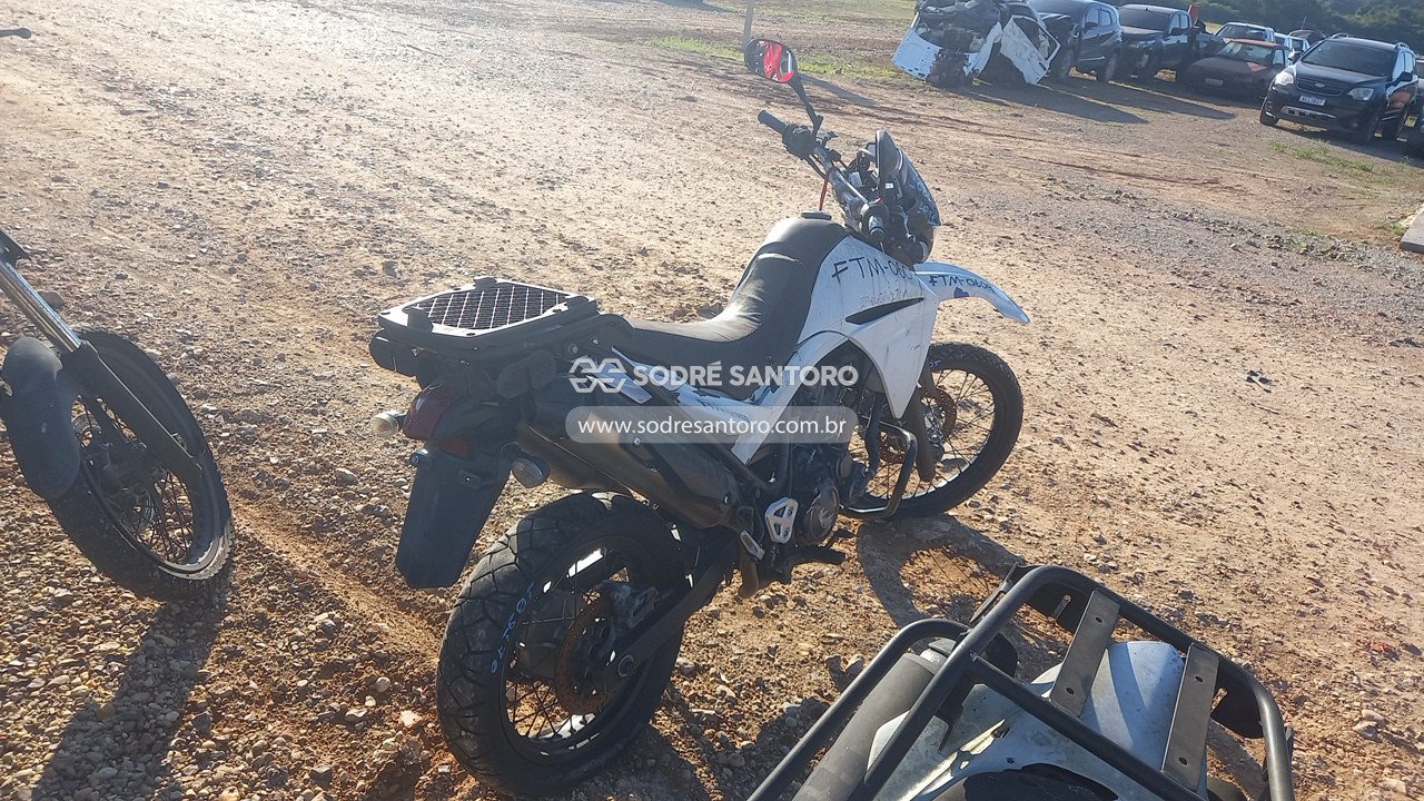 Foto 4: YAMAHA - XT 660R 2016/2017