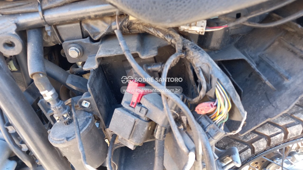 Foto 11 de 13: HONDA - XRE 300 P 2014/2014
