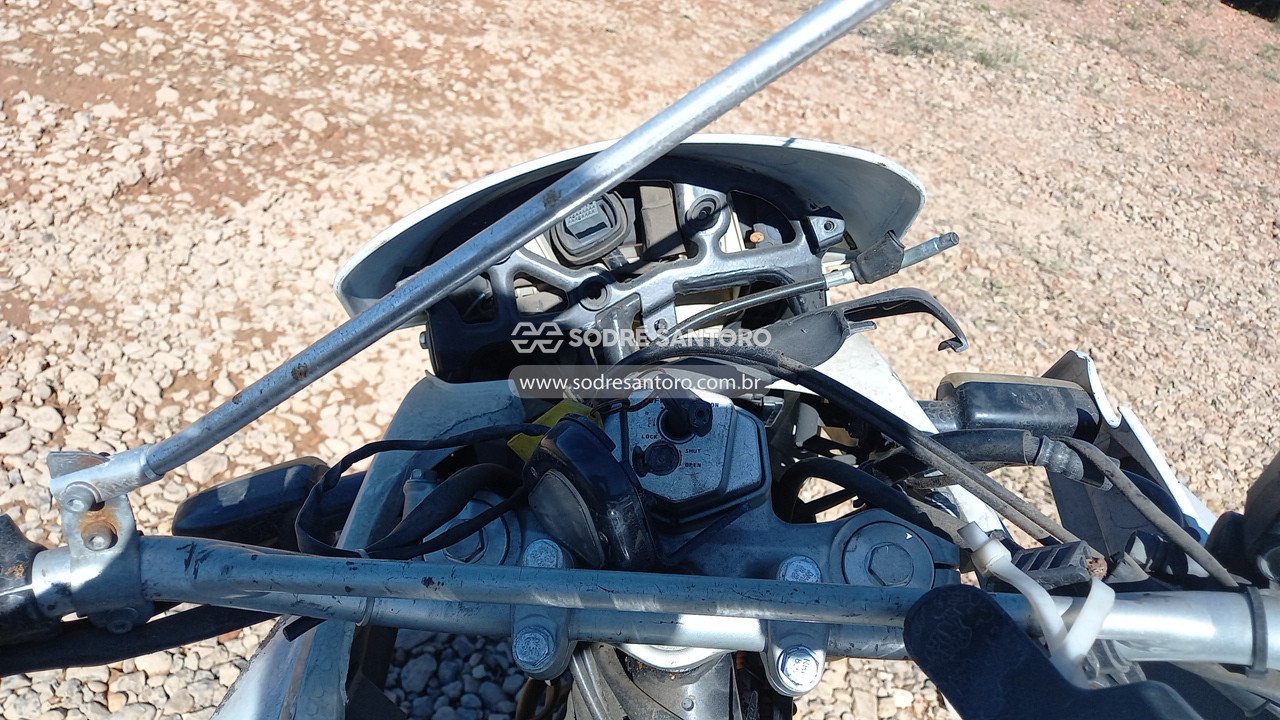 Foto 7 de 13: HONDA - XRE 300 P 2014/2014
