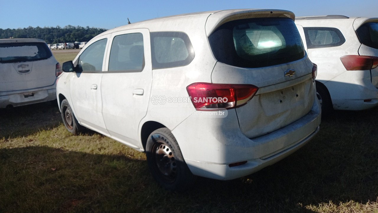 Foto 2: CHEVROLET - SPIN 1.8L MT LS E 2019/2020