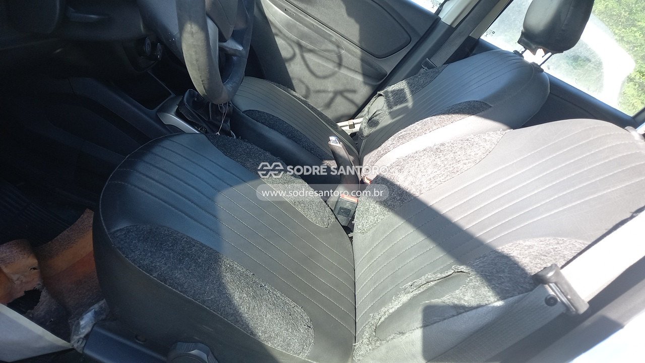Foto 8 de 13: CHEVROLET - SPIN 1.8L MT LS E 2019/2020