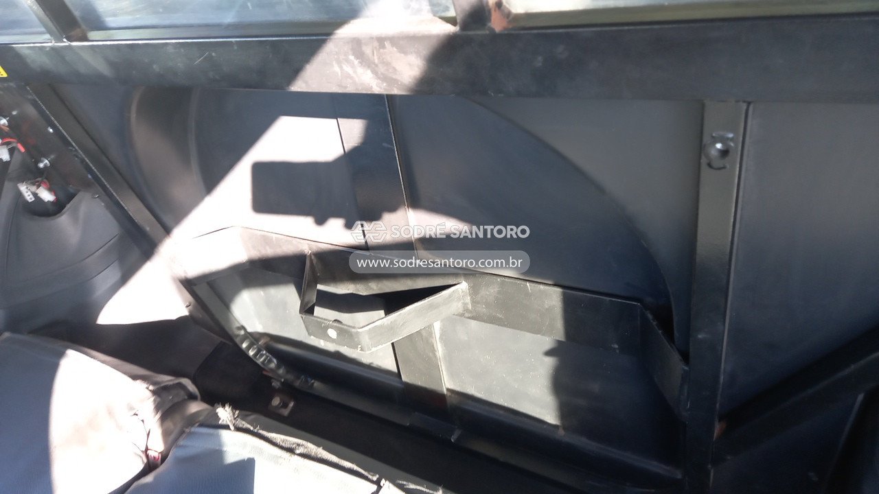 Foto 9 de 13: CHEVROLET - SPIN 1.8L MT LS E 2019/2020