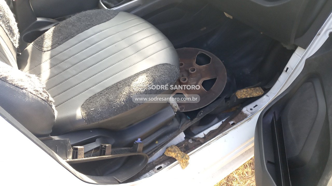Foto 12 de 13: CHEVROLET - SPIN 1.8L MT LS E 2019/2020