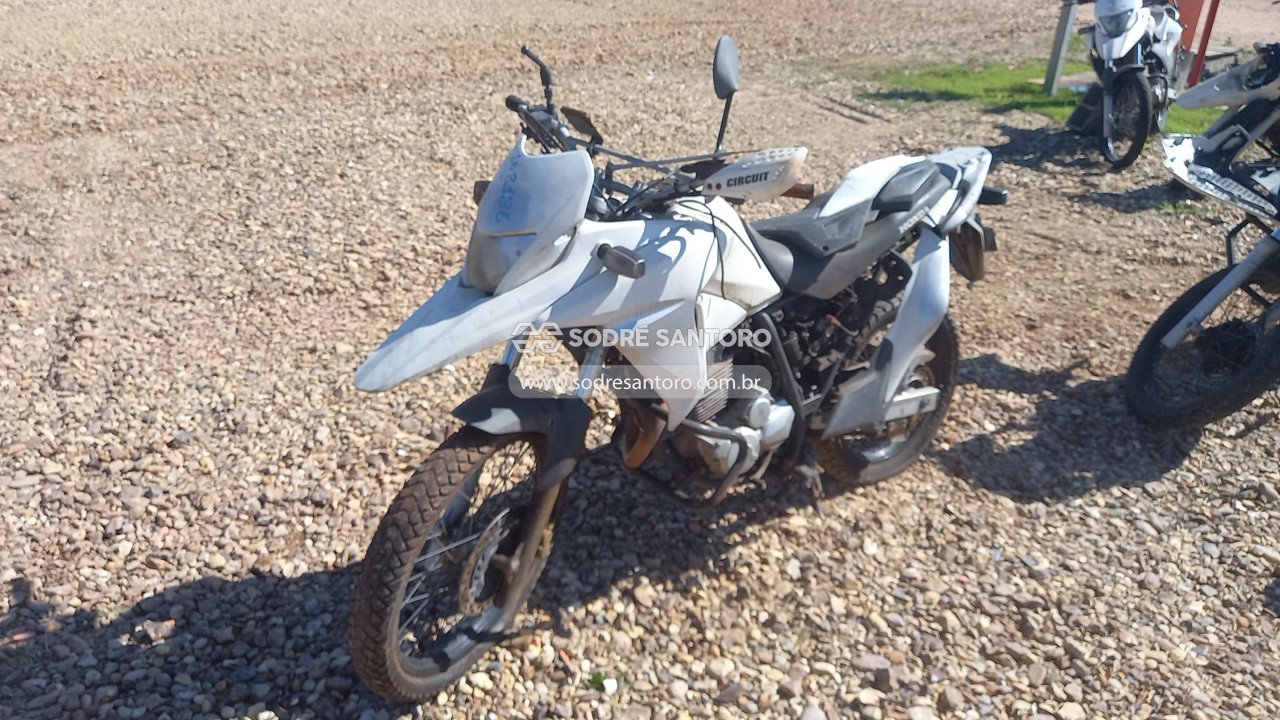 Foto 3: HONDA - XRE 300 2016/2016