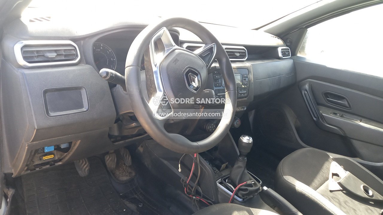 Foto 6 de 13: RENAULT - DUSTER ZEN 16 2020/2021
