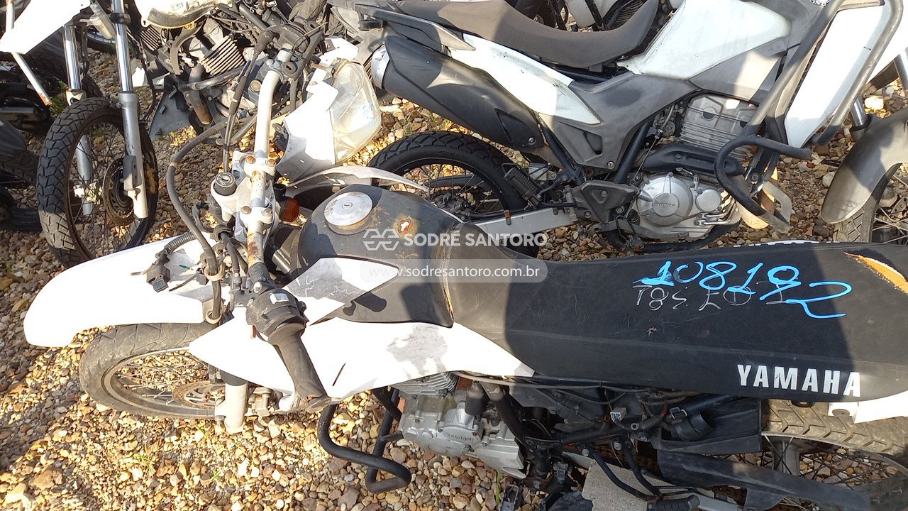 Foto 8 de 13: YAMAHA - XTZ250 LANDER 2012/2012