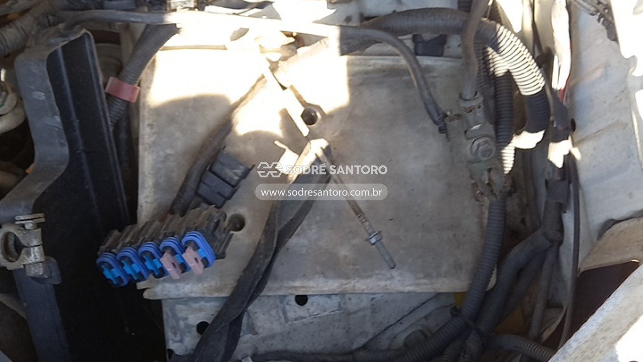 Foto 11 de 13: TOYOTA - HILUX SW4 4X2SR 2014/2014