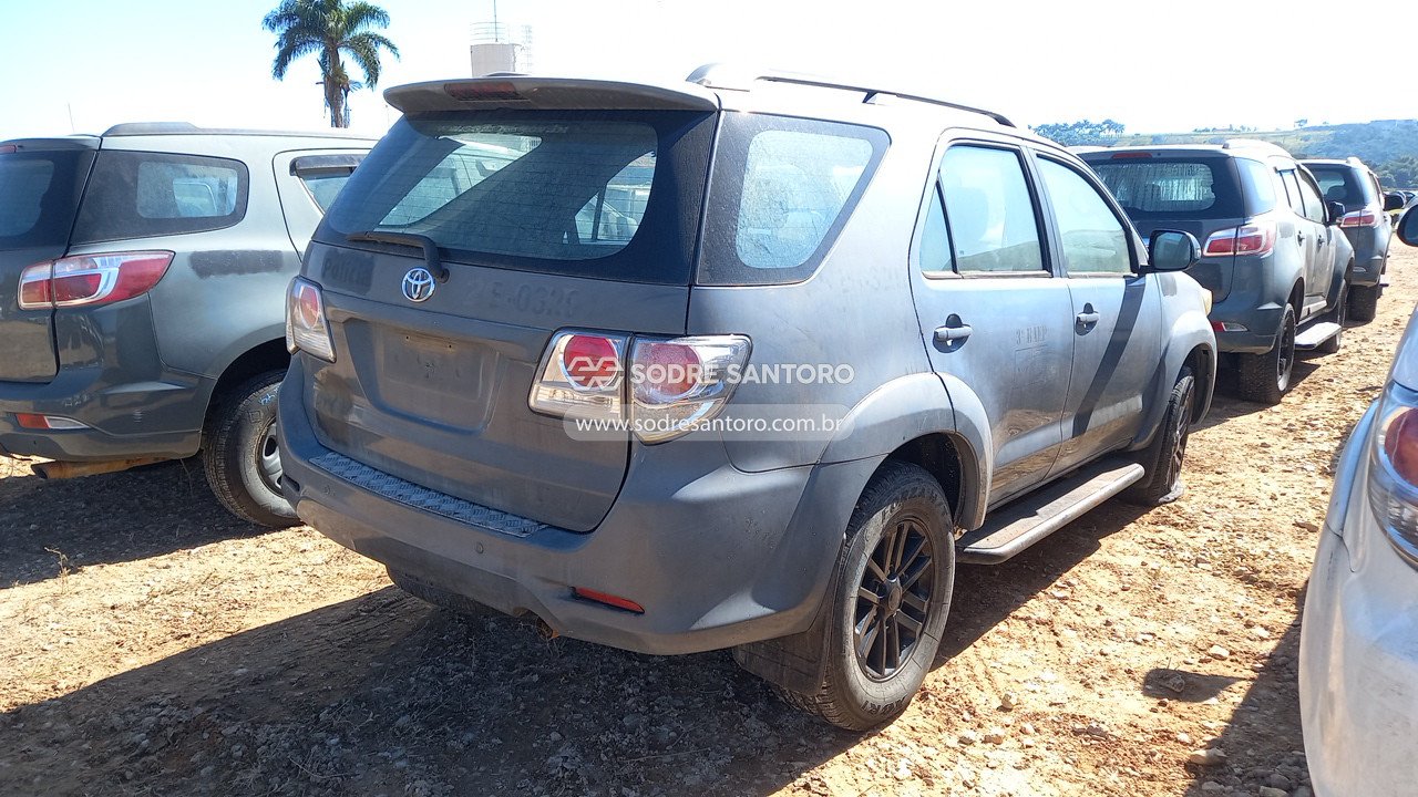 Foto 4: TOYOTA - HILUX SW4 4X2SR 2014/2014