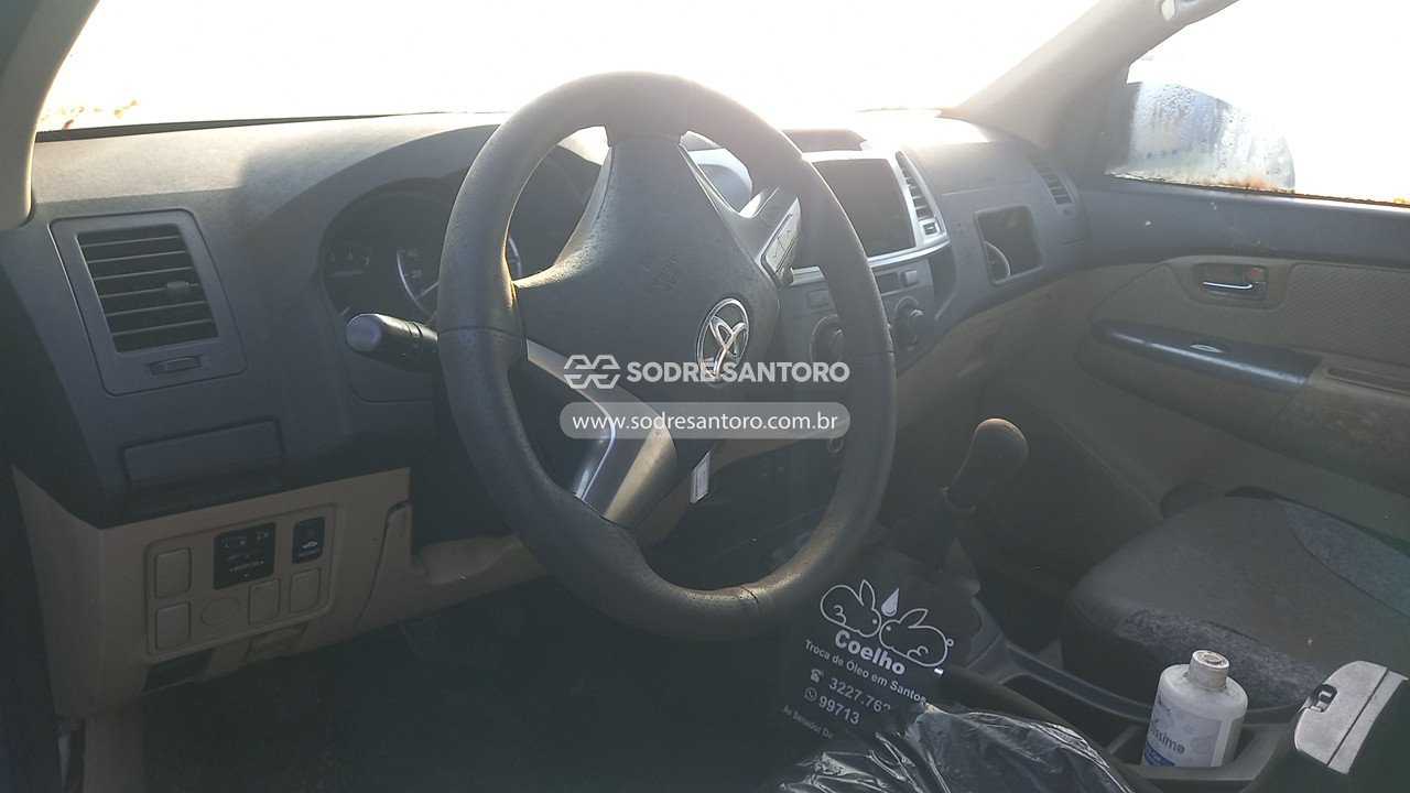 Foto 6 de 13: TOYOTA - HILUX SW4 2014/2014