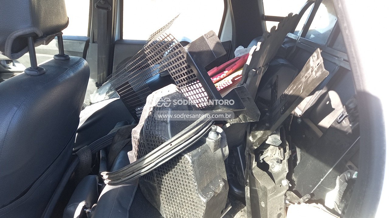 Foto 10 de 13: RENAULT - DUSTER ZEN 16 2021/2022