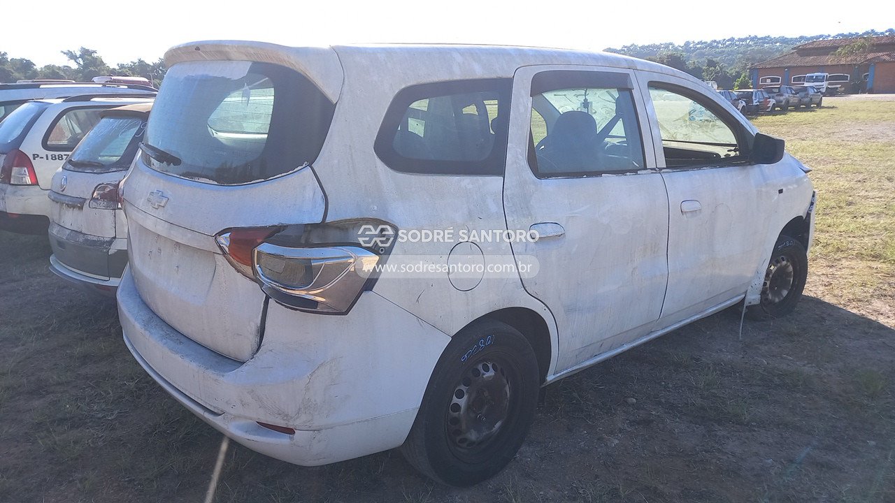 Foto 4: CHEVROLET - SPIN 1.8L MT LS E 2018/2019