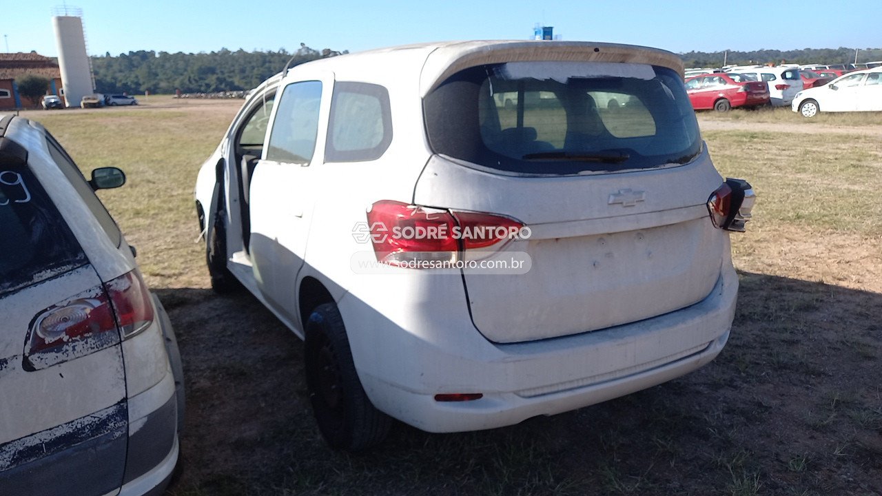 Foto 2: CHEVROLET - SPIN 1.8L MT LS E 2018/2019