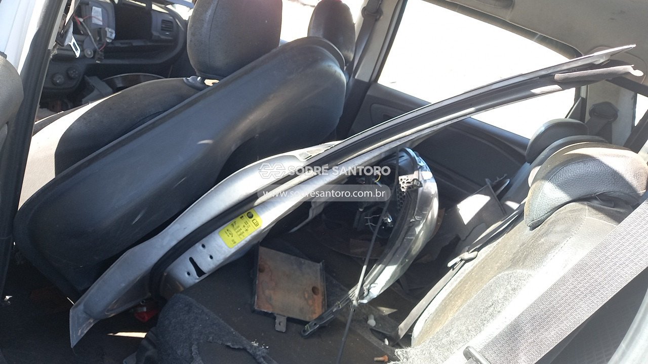 Foto 9 de 13: CHEVROLET - SPIN 1.8L MT LS E 2018/2019