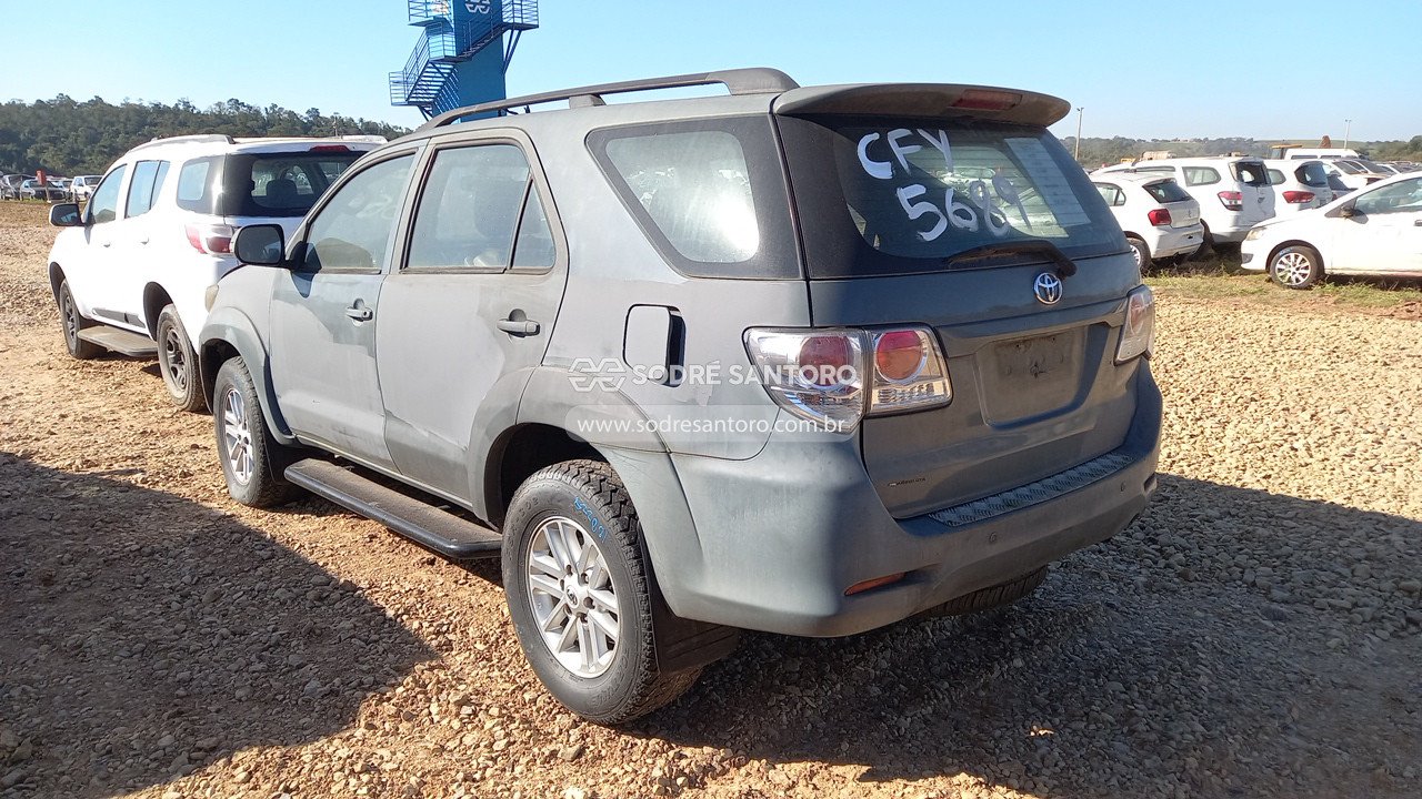 Foto 2: TOYOTA - HILUX SW4 4X2SR 2013/2014