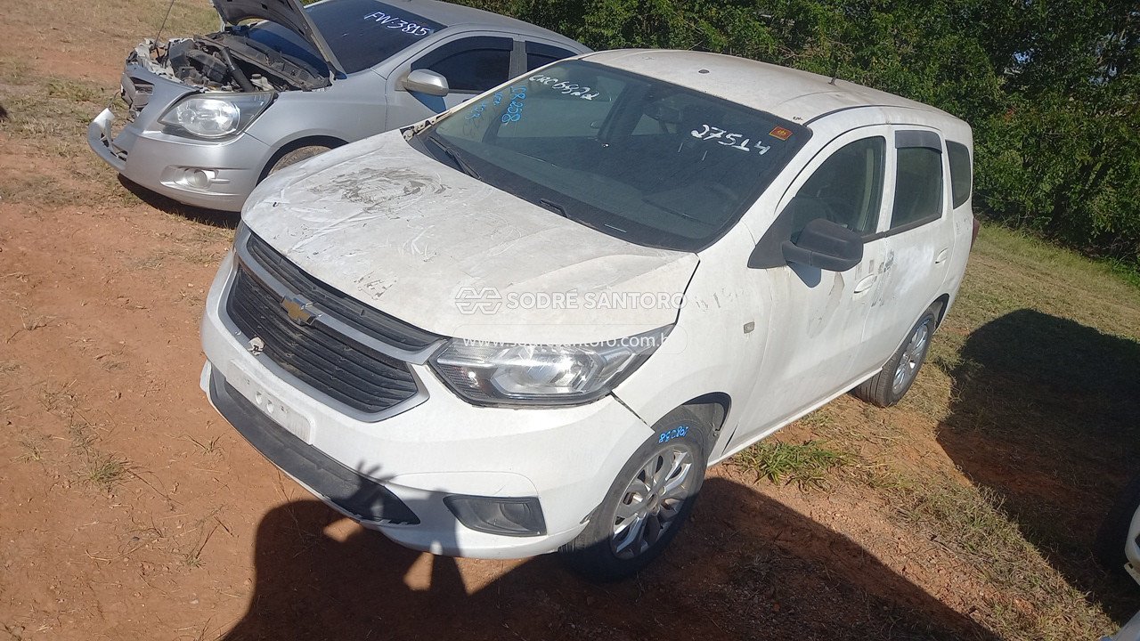 Foto 3: CHEVROLET - SPIN 1.8L MT LS E 2019/2020
