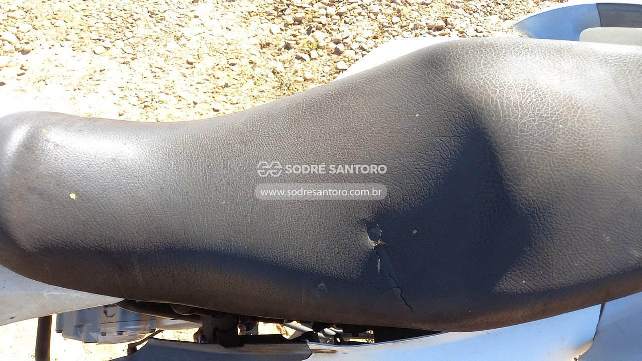 Foto 8 de 13: HONDA - XRE 300 2016/2016