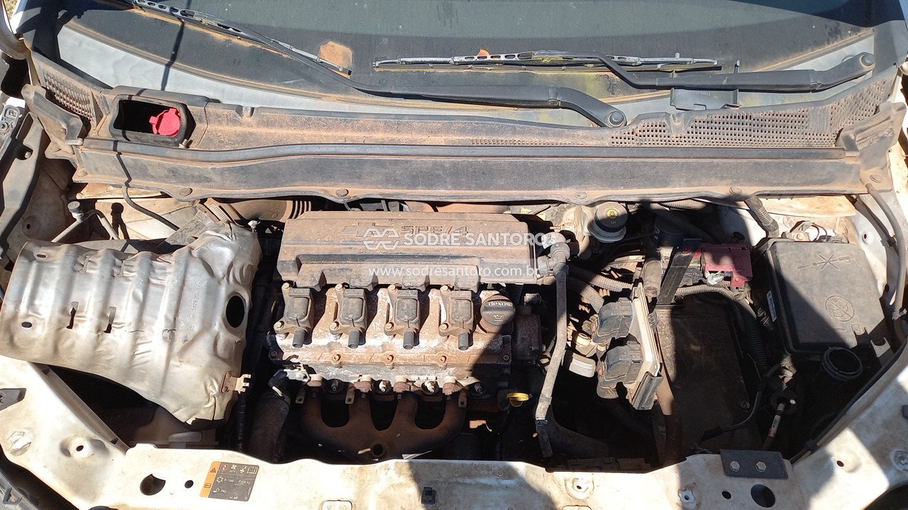 Foto 5: CHEVROLET - SPIN 1.8L MT LS E 2019/2020
