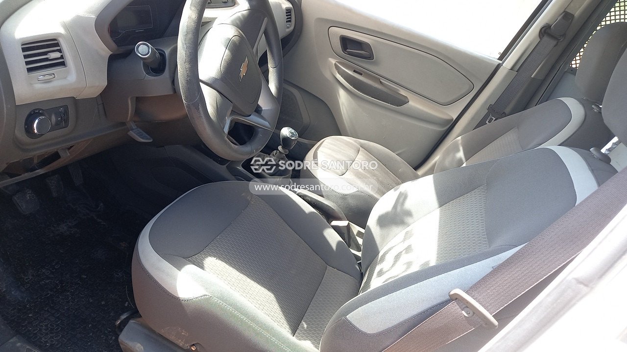 Foto 8 de 13: CHEVROLET - SPIN 1.8L MT LT 2013/2014