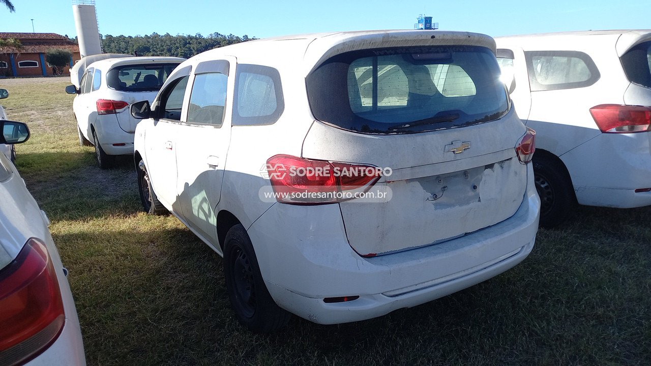 Foto 2: CHEVROLET - SPIN 1.8L MT LS E 2018/2019