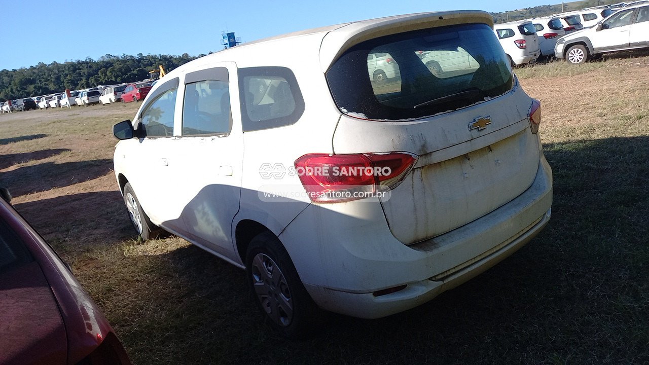 Foto 2: CHEVROLET - SPIN 1.8L MT LS E 2018/2019