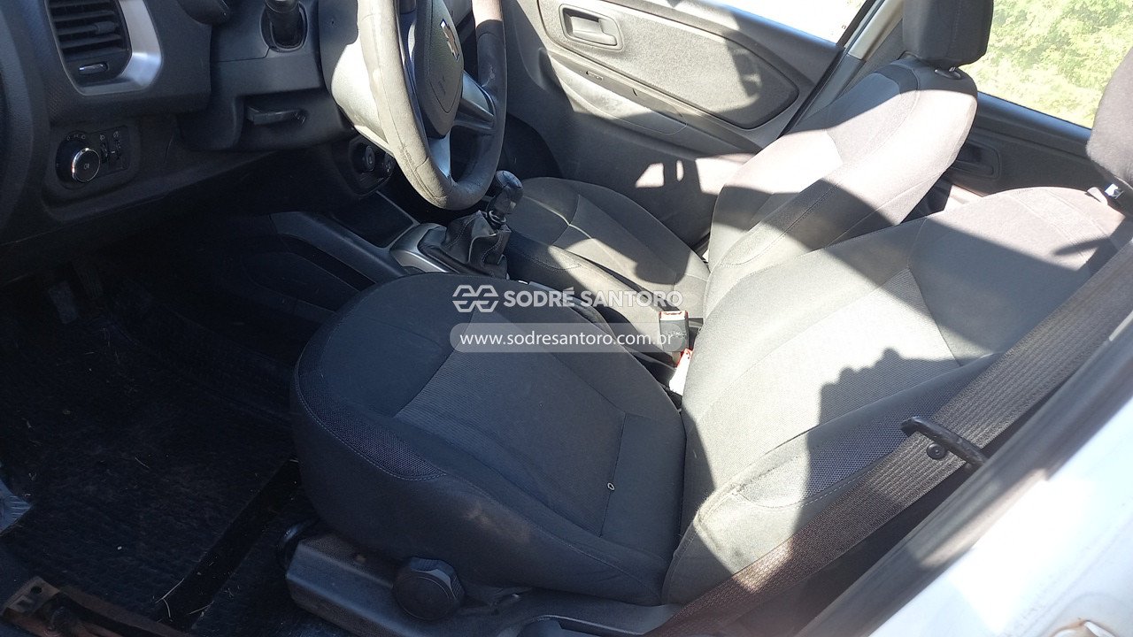 Foto 8 de 13: CHEVROLET - SPIN 1.8L MT LS E 2018/2019