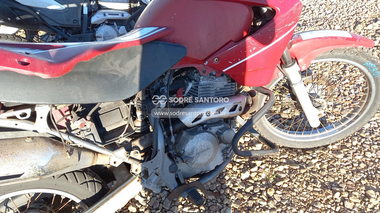 Foto 9 de 13: HONDA - NX-4 FALCON 2007/2008