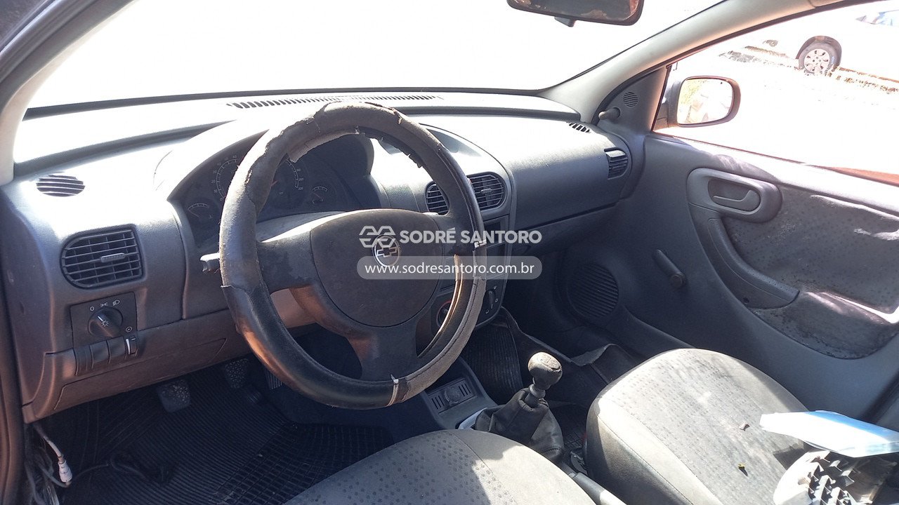 Foto 6 de 13: CHEVROLET - CORSA HATCH MAXX 2010/2011