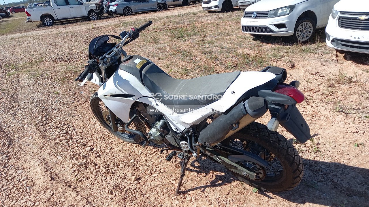 Foto 2: YAMAHA - XT 660R 2016/2017