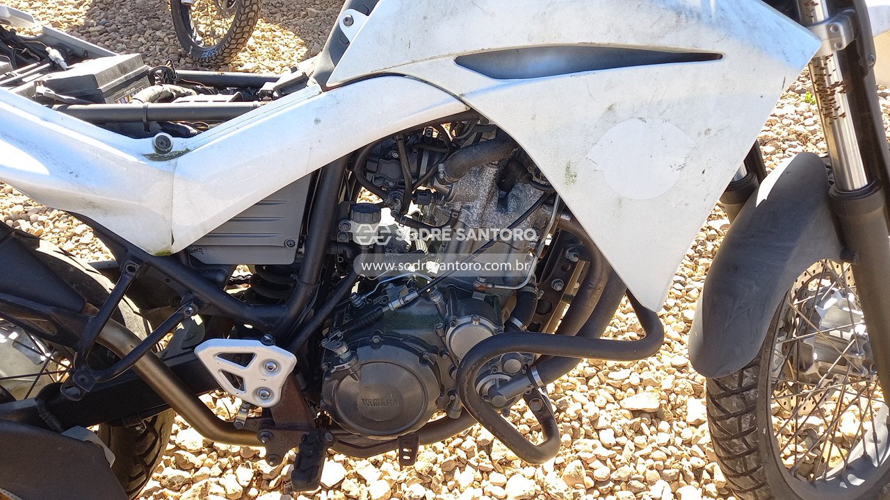 Foto 6 de 13: YAMAHA - XT 660R 2016/2017