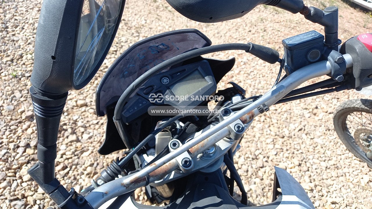 Foto 7 de 13: YAMAHA - XT 660R 2016/2017