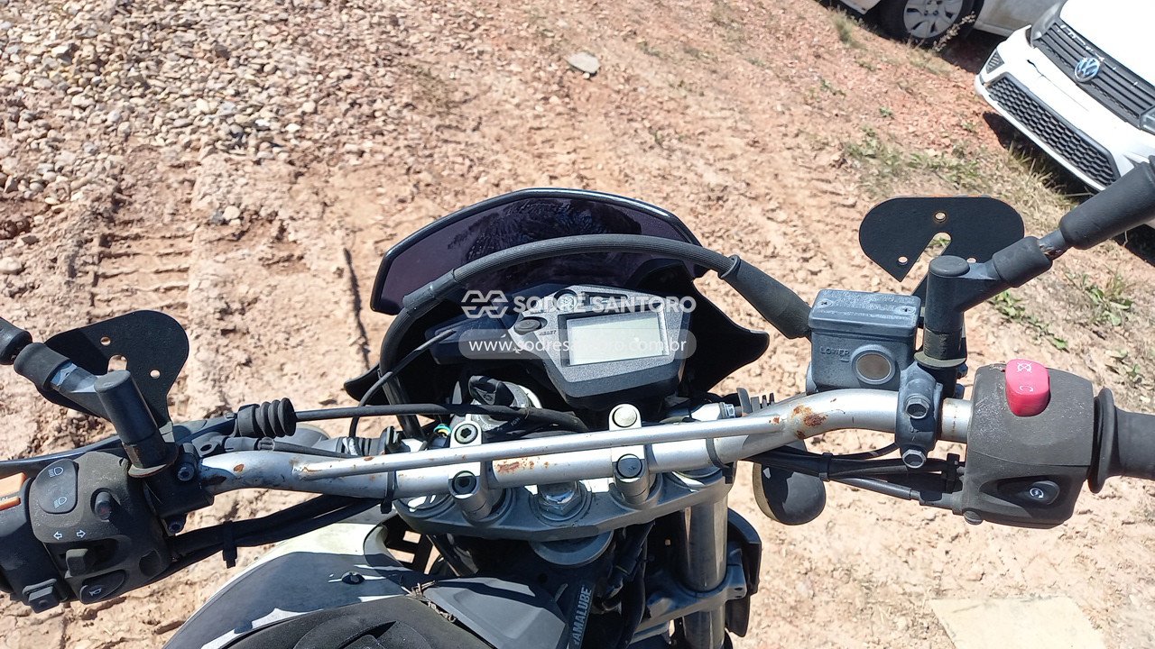 Foto 7 de 13: YAMAHA - XT 660R 2015/2016