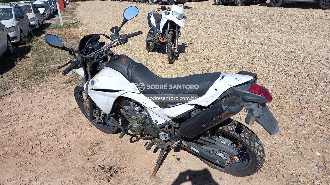 Foto 2: YAMAHA - XT 660R 2015/2016