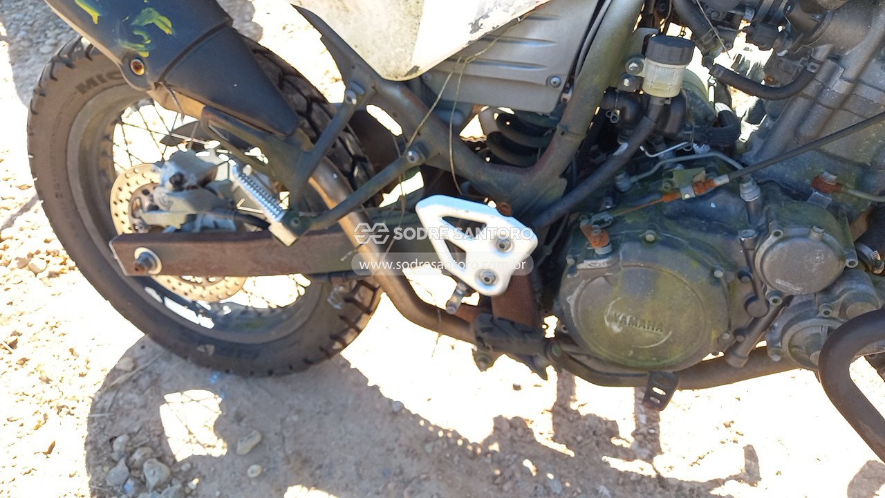 Foto 8 de 13: YAMAHA - XT 660R 2015/2016