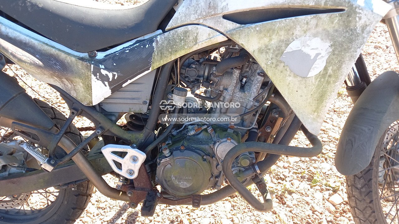 Foto 6 de 13: YAMAHA - XT 660R 2016/2017