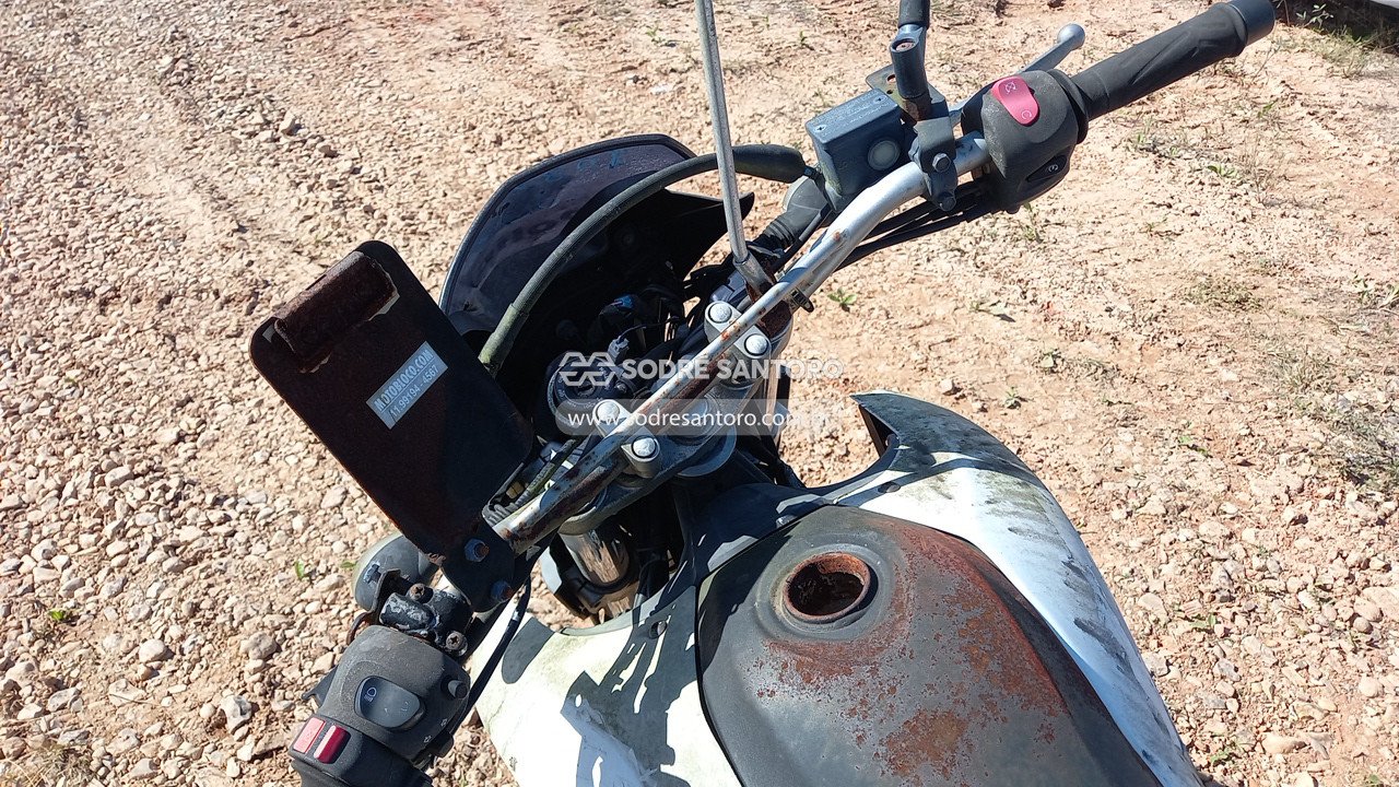 Foto 8 de 13: YAMAHA - XT 660R 2016/2017