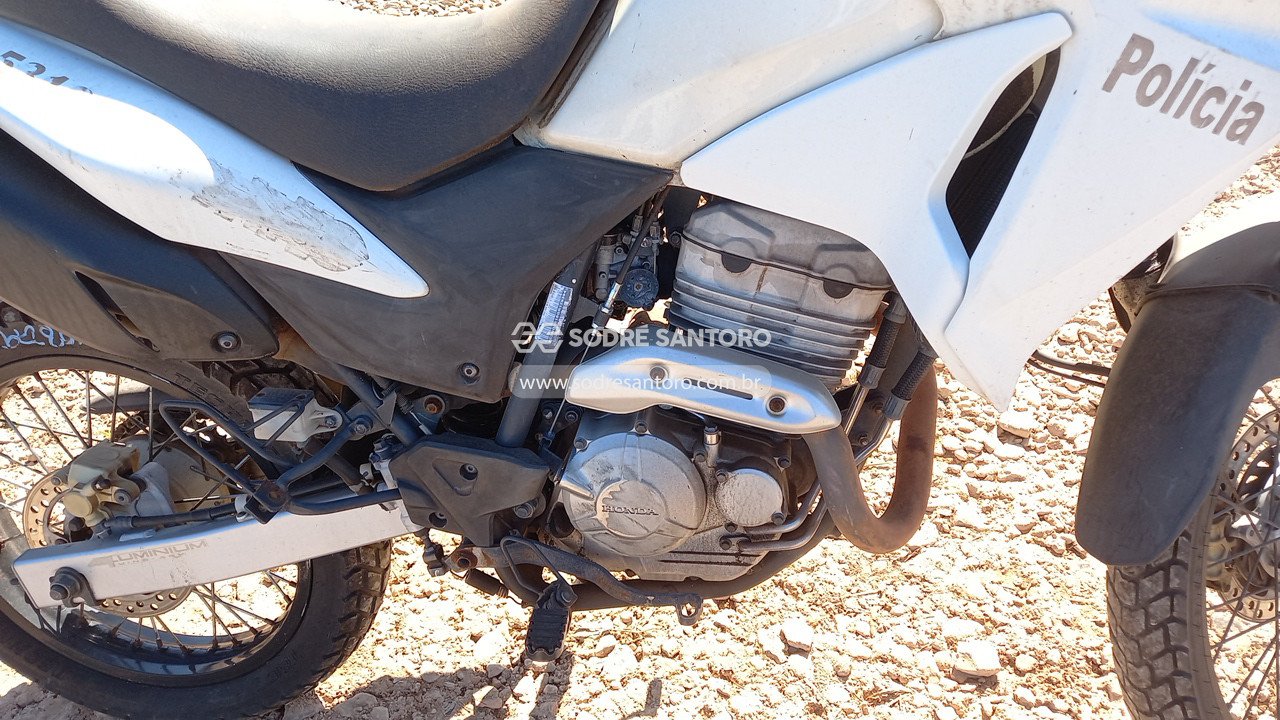 Foto 6 de 13: HONDA - XRE 300 2016/2016