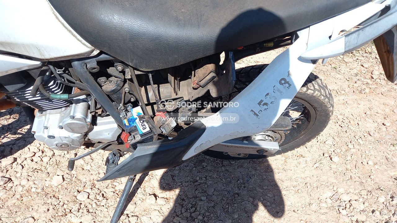 Foto 8 de 13: HONDA - XRE 300 2016/2016