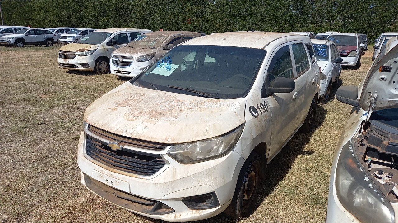 Foto 3: CHEVROLET - SPIN 1.8L MT LS E 2019/2020