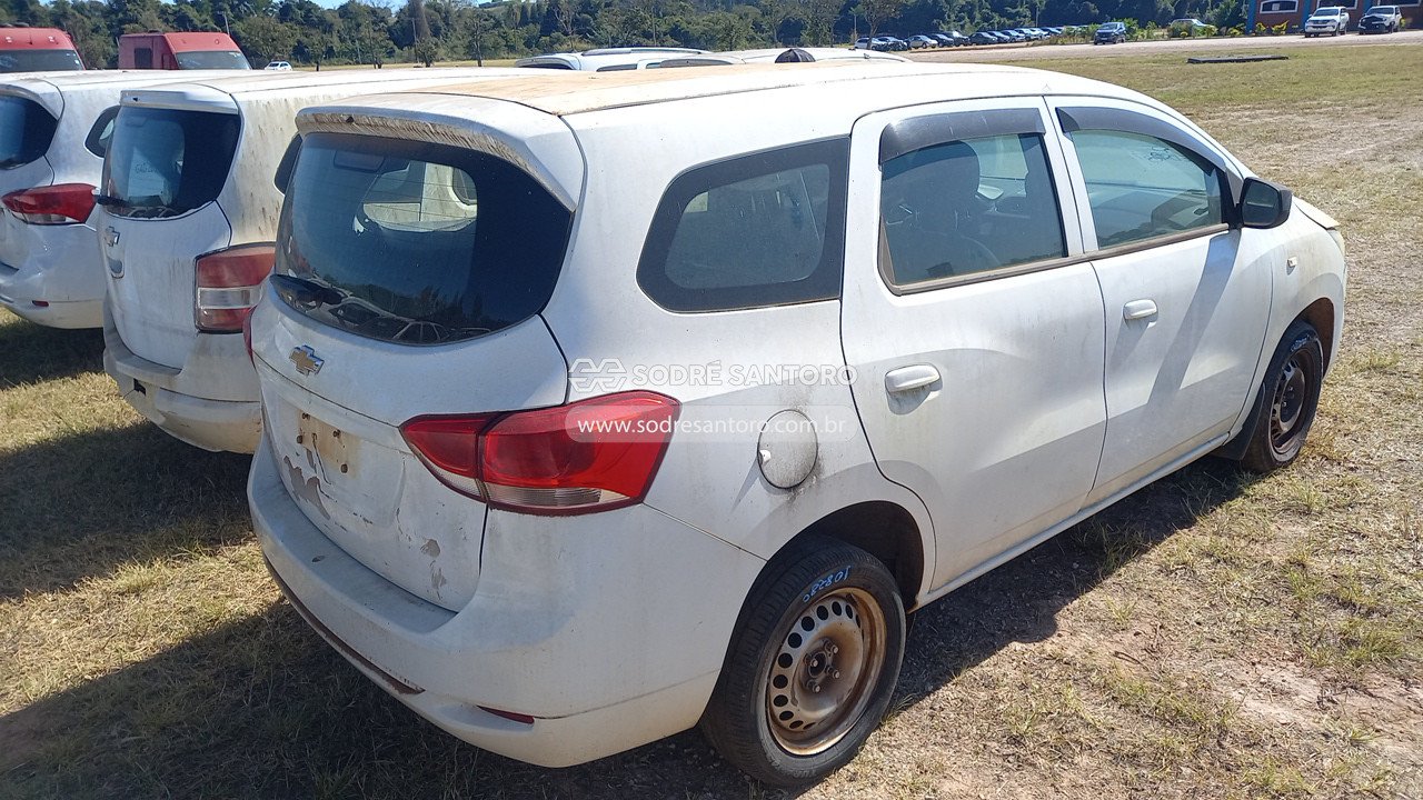 Foto 4: CHEVROLET - SPIN 1.8L MT LS E 2019/2020