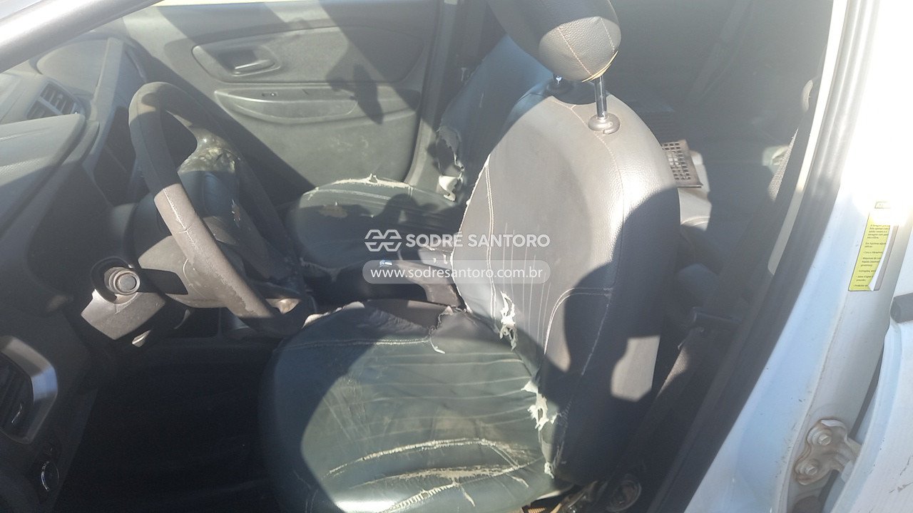Foto 8 de 13: CHEVROLET - SPIN 1.8L MT LS E 2019/2020
