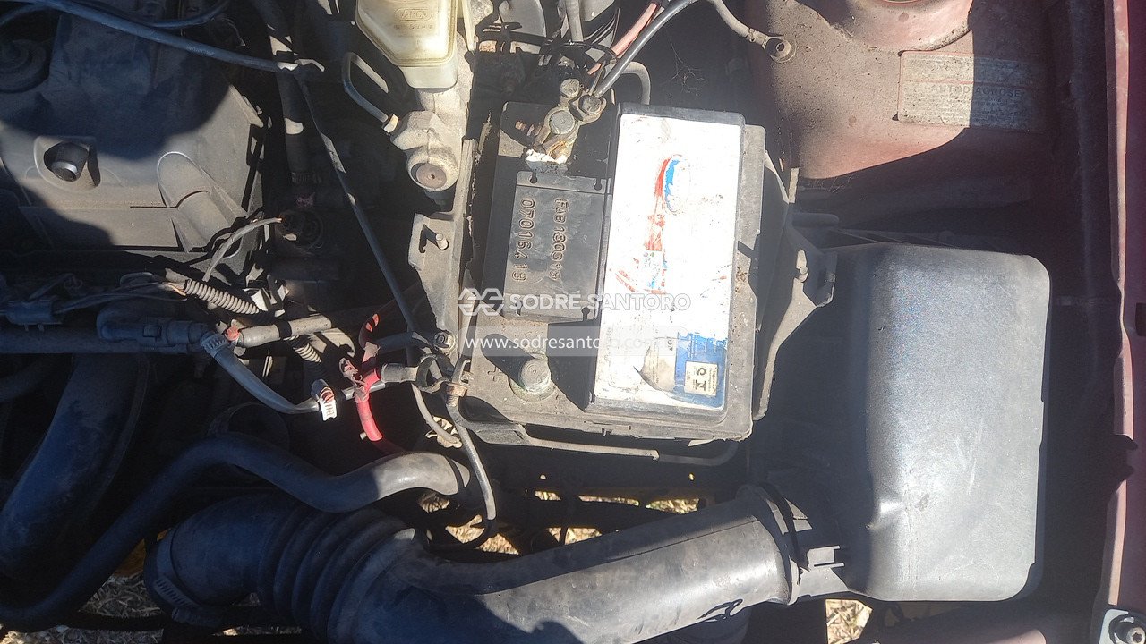 Foto 12 de 13: FORD - COURIER 1.6 L 2000/2000