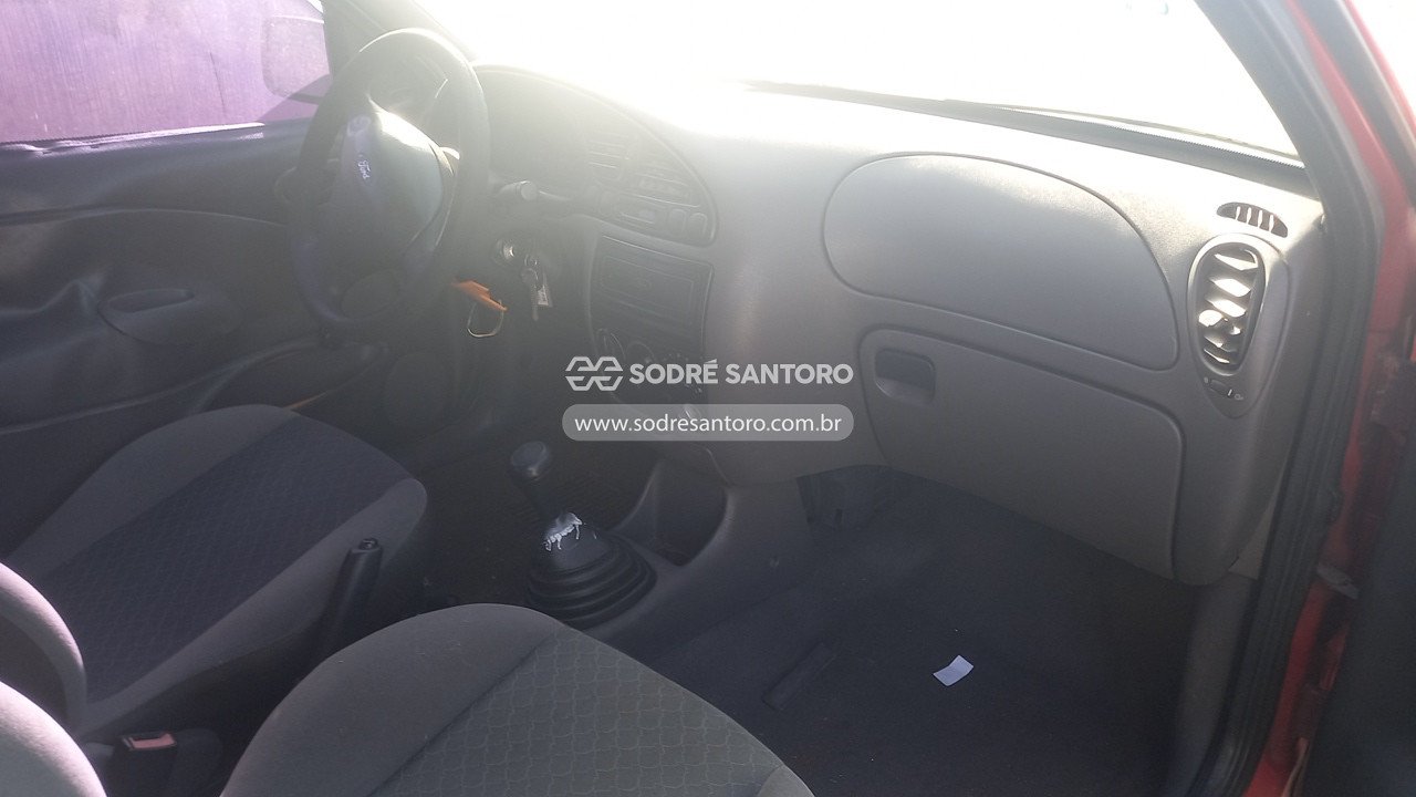Foto 7 de 13: FORD - COURIER 1.6 L 2000/2000