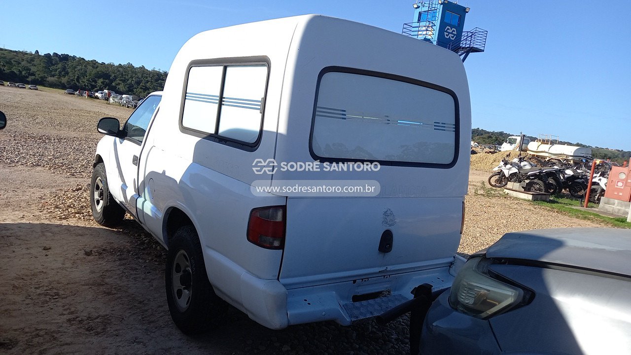 Foto 2: CHEVROLET - S10 2.2 RONTAN AMB 2000/2000