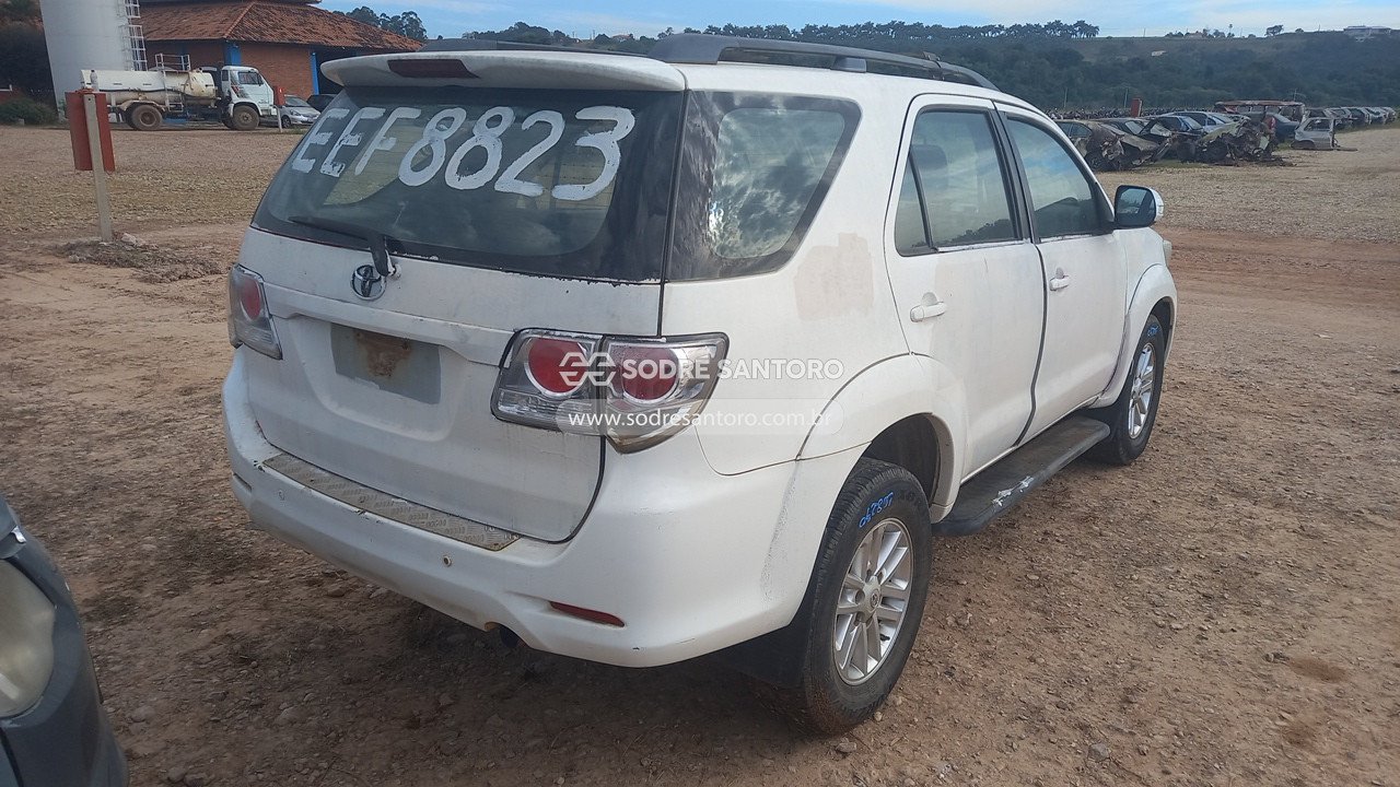 Foto 4: TOYOTA - HILUX SW4 4X2SR 2014/2014