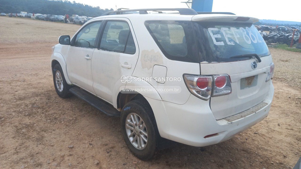 Foto 2: TOYOTA - HILUX SW4 4X2SR 2014/2014