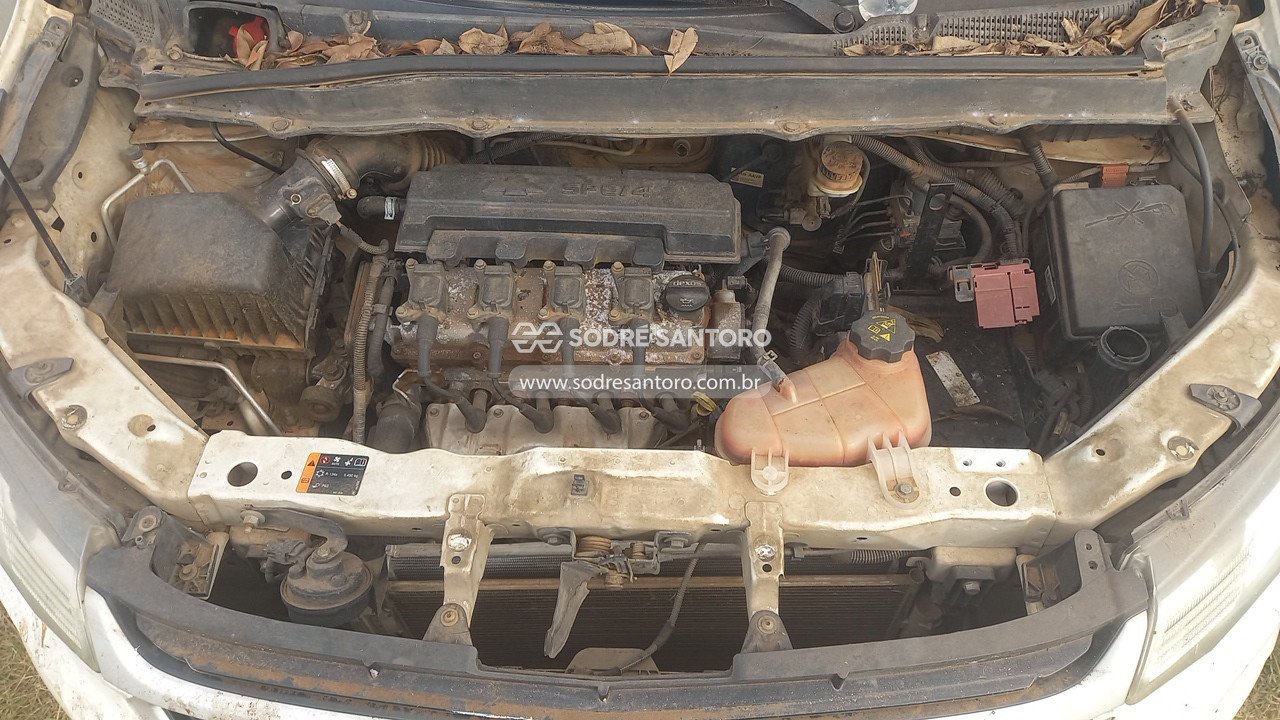 Foto 5: CHEVROLET - SPIN 1.8L MT LS E 2018/2019