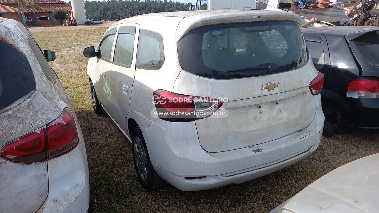 Foto 2: CHEVROLET - SPIN 1.8L MT LS E 2019/2020